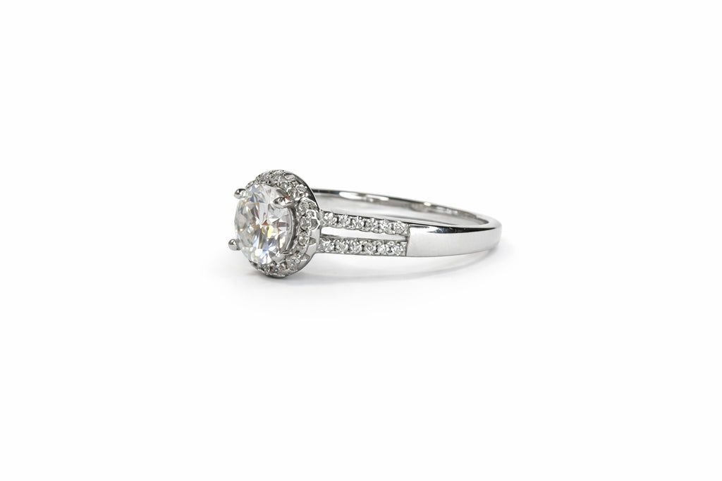 Aurielle Women's Ring