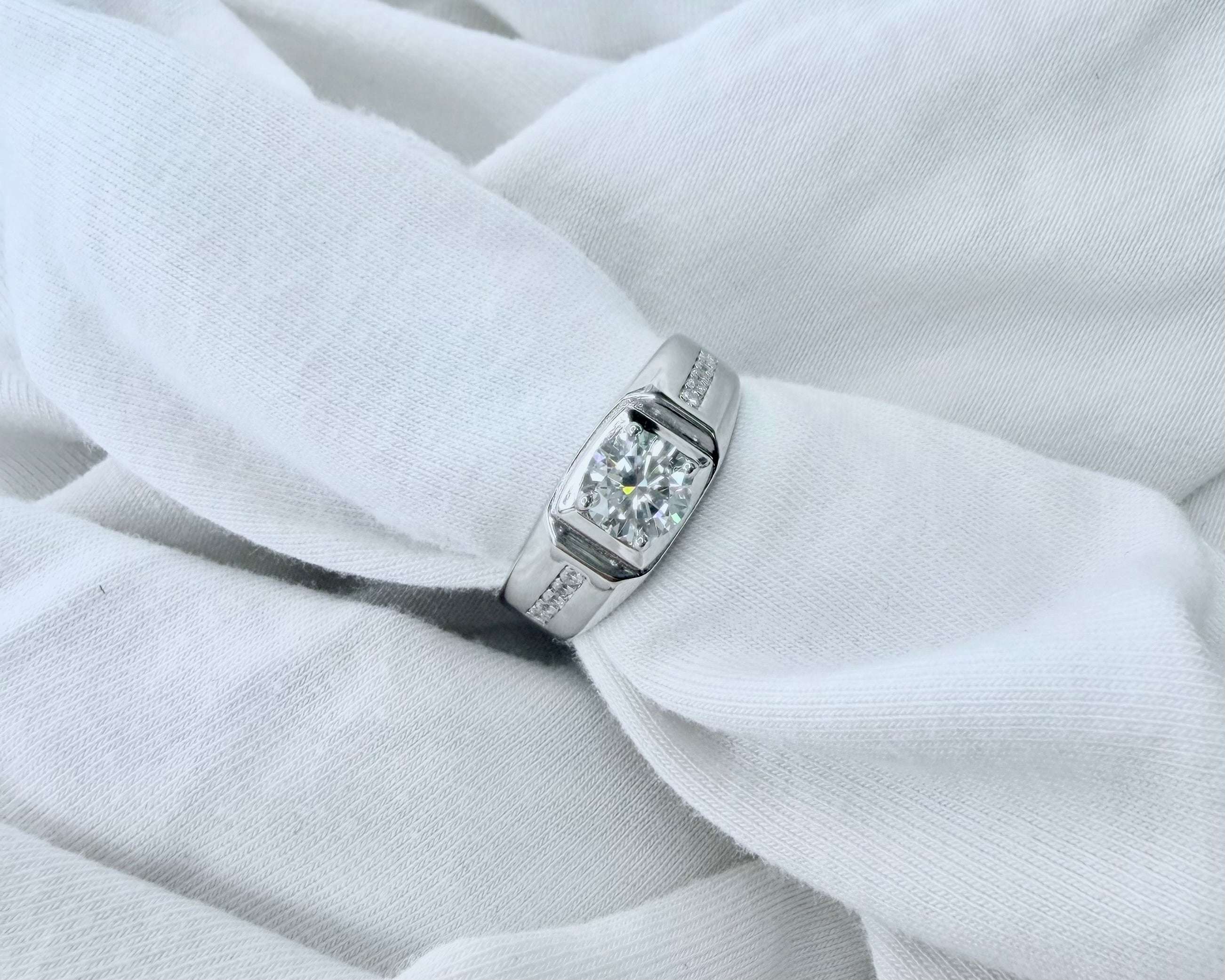 Prestige Men's Ring