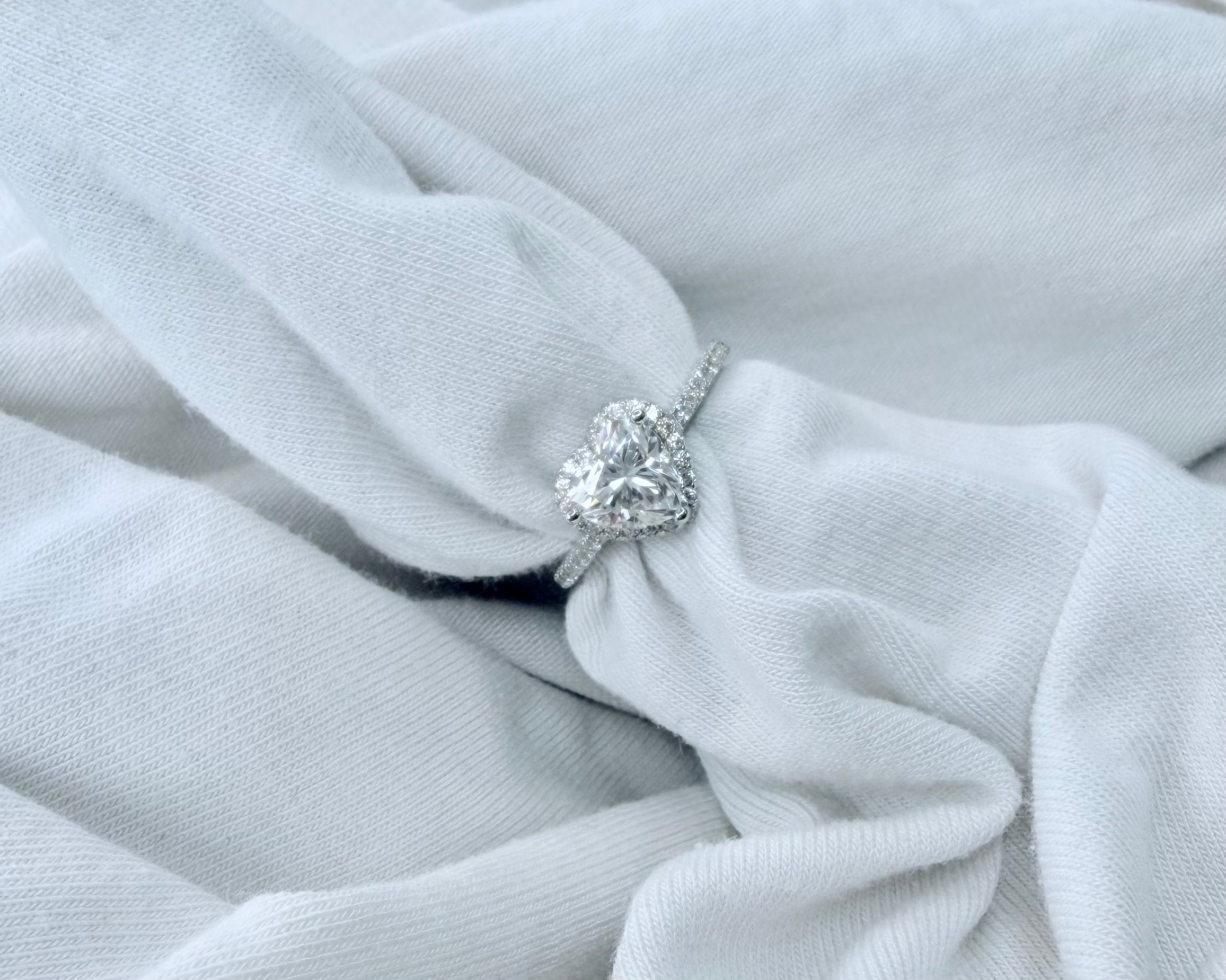 Mary Women's Ring
